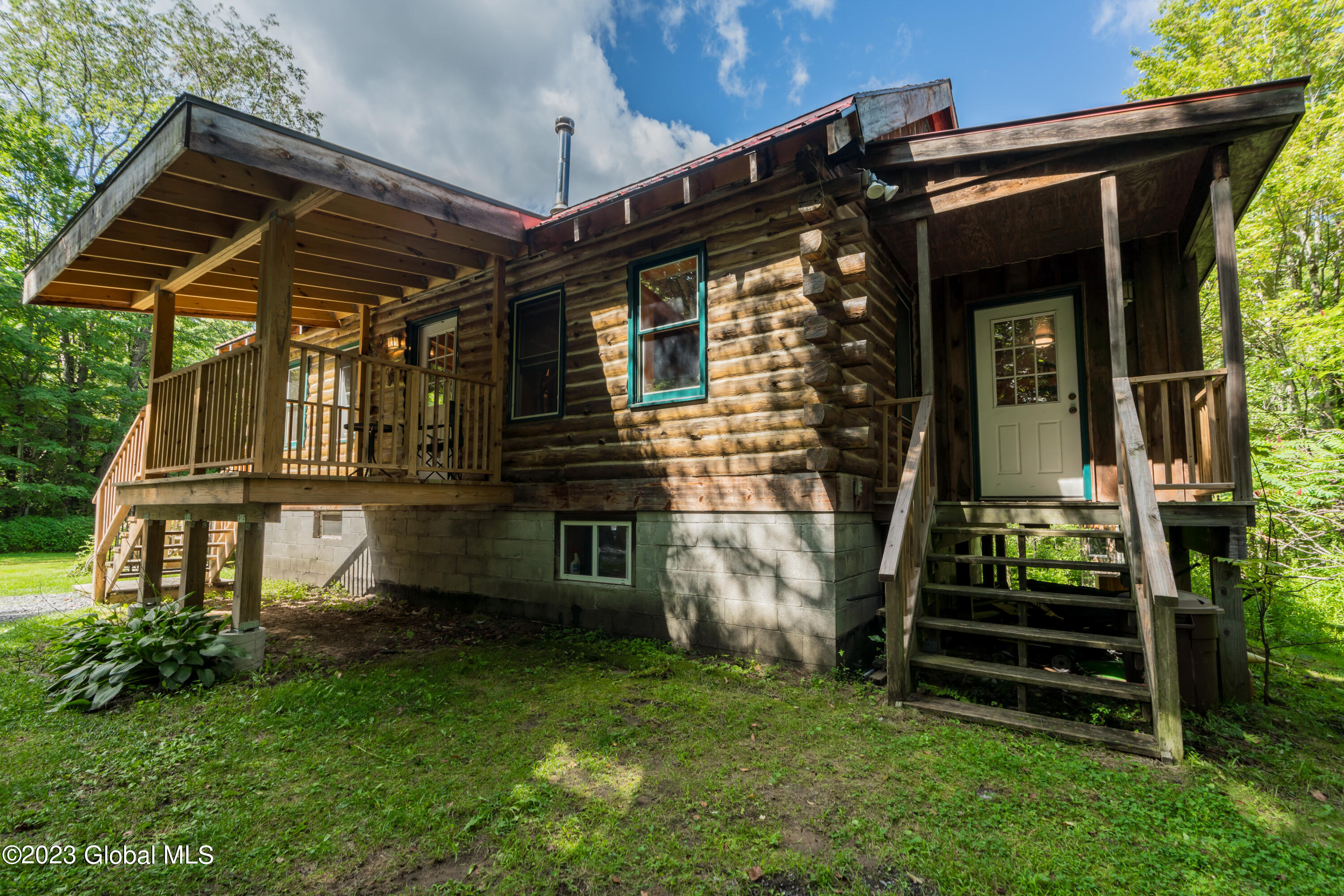 120 Howe Road Greenfield, NY 12833 - Photo 4 of 42 DSC09506