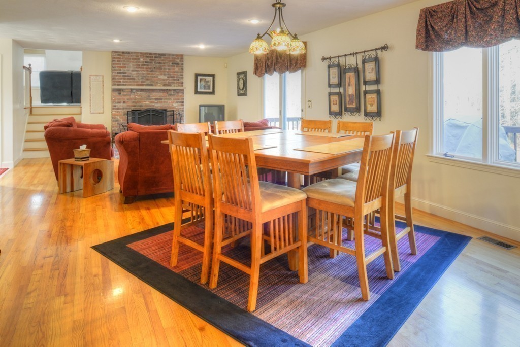 39 Arrowhead Farm Road Boxford, MA 01921 - Photo 2 of 28
