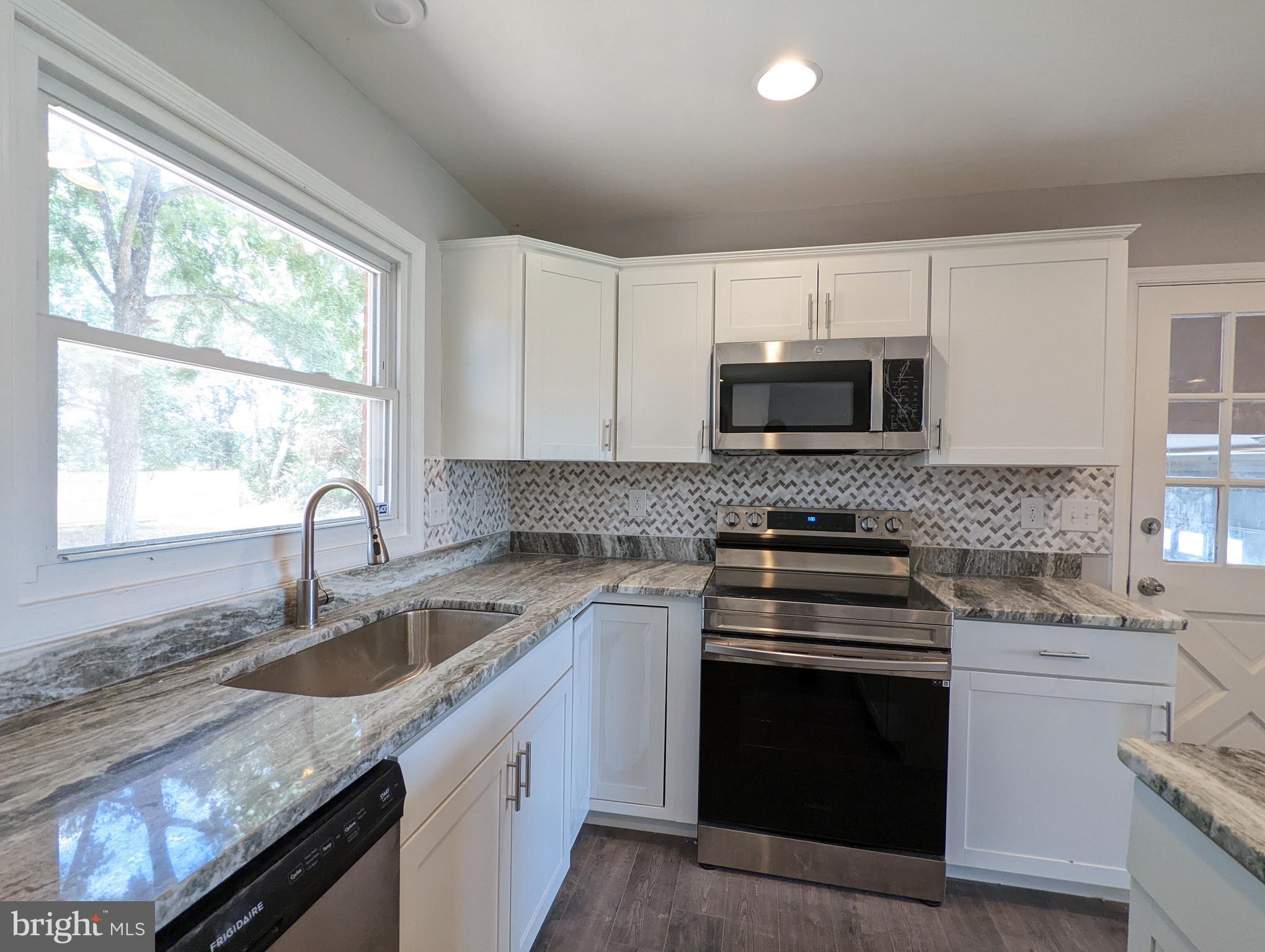 166 Caisson Road Fredericksburg, VA 22405 - Photo 14 of 55 Gallery Image 14