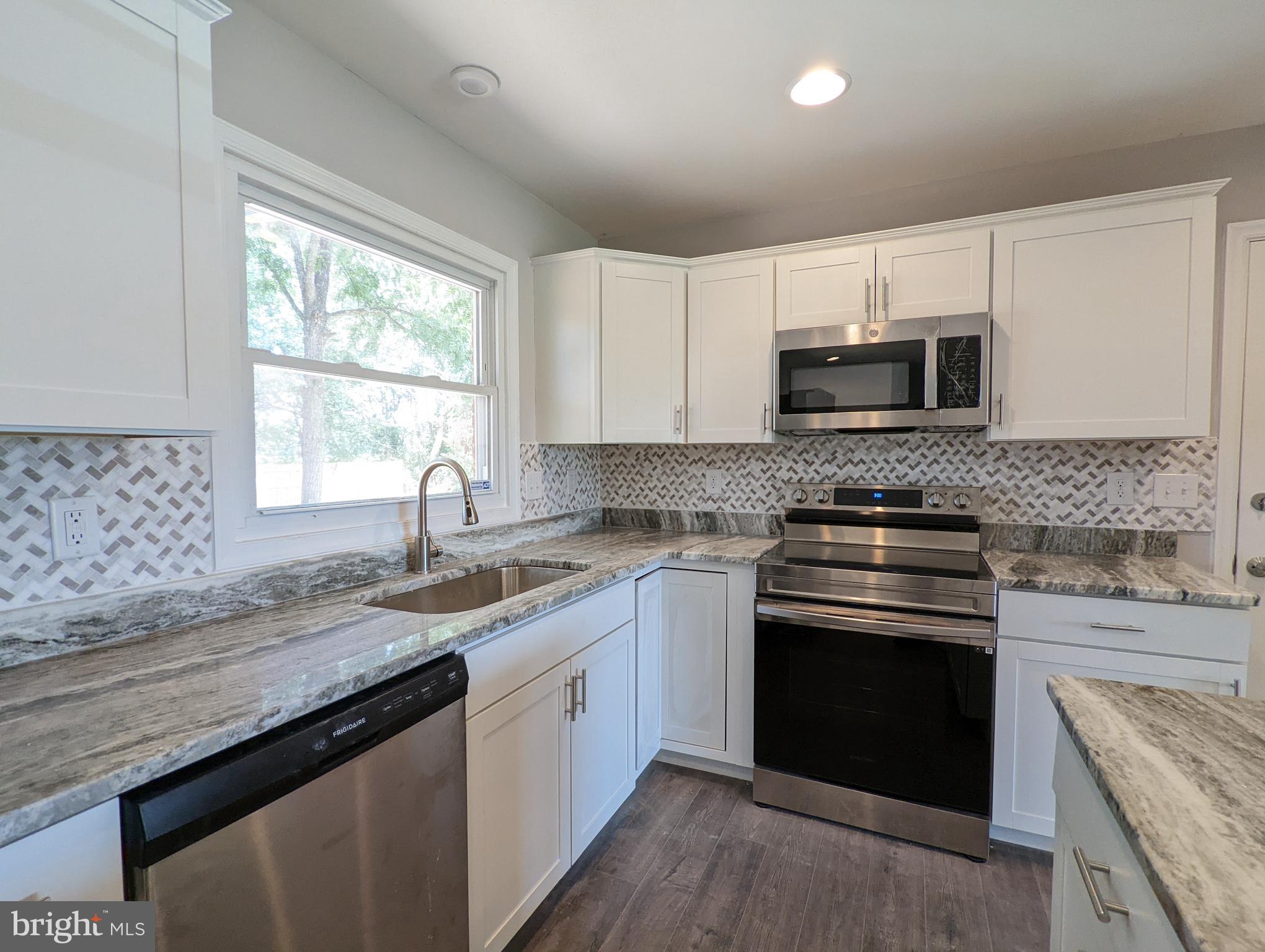 166 Caisson Road Fredericksburg, VA 22405 - Photo 9 of 55 Gallery Image 9