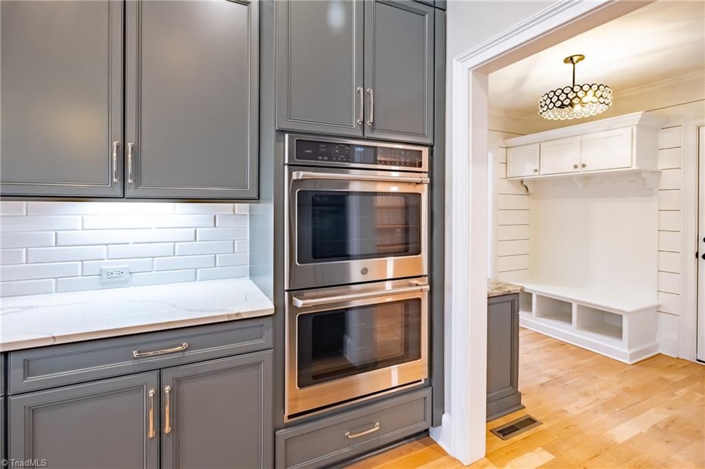 1964 Woodstock Road Clemmons, NC 27012 - Photo 12 of 45