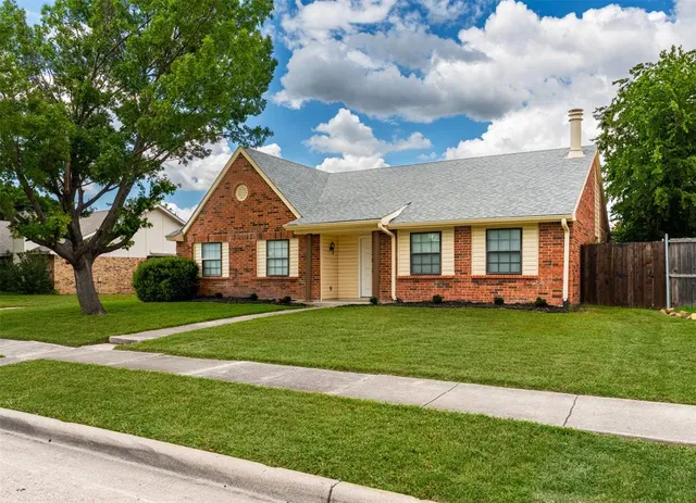 $359,900 | 4500 Larner Street, The Colony, TX 75056