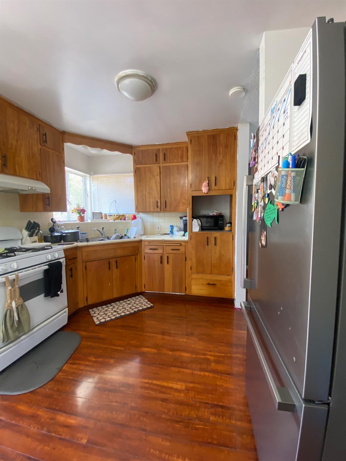 333 East Linden Avenue Reedley, CA 93654 - Photo 12 of 17