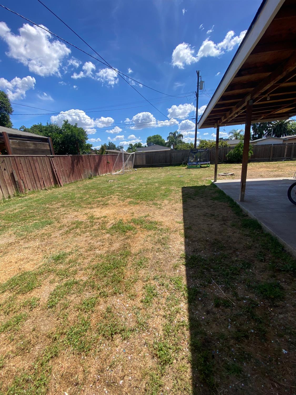 333 East Linden Avenue Reedley, CA 93654 - Photo 15 of 17
