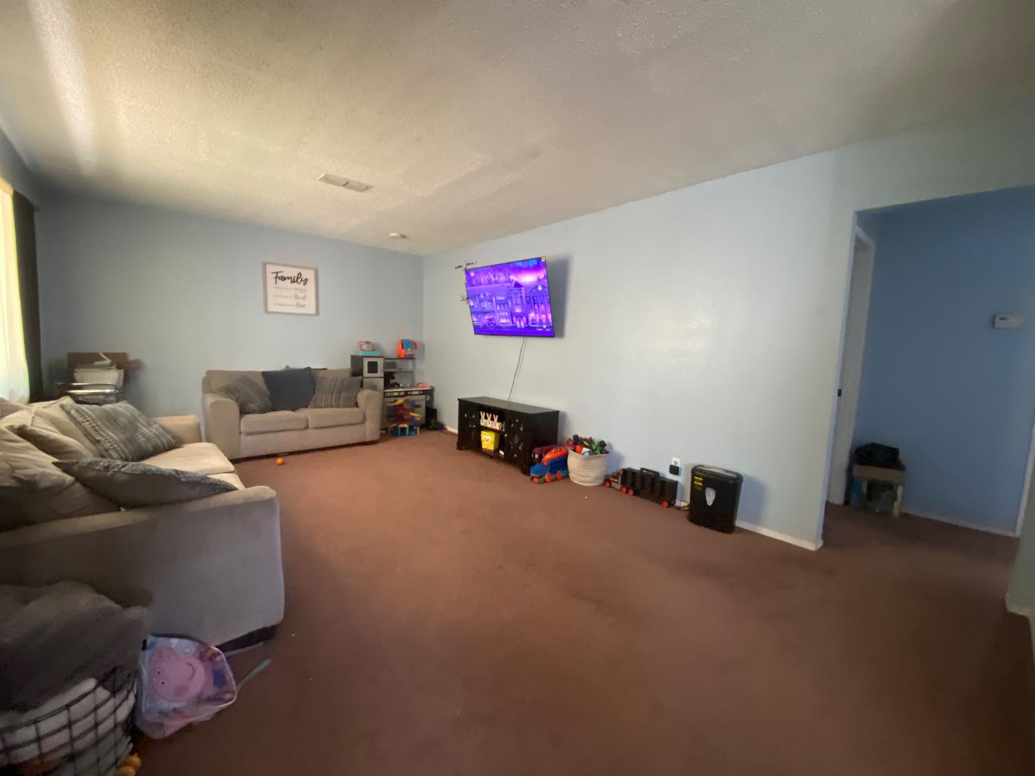 333 East Linden Avenue Reedley, CA 93654 - Photo 5 of 17