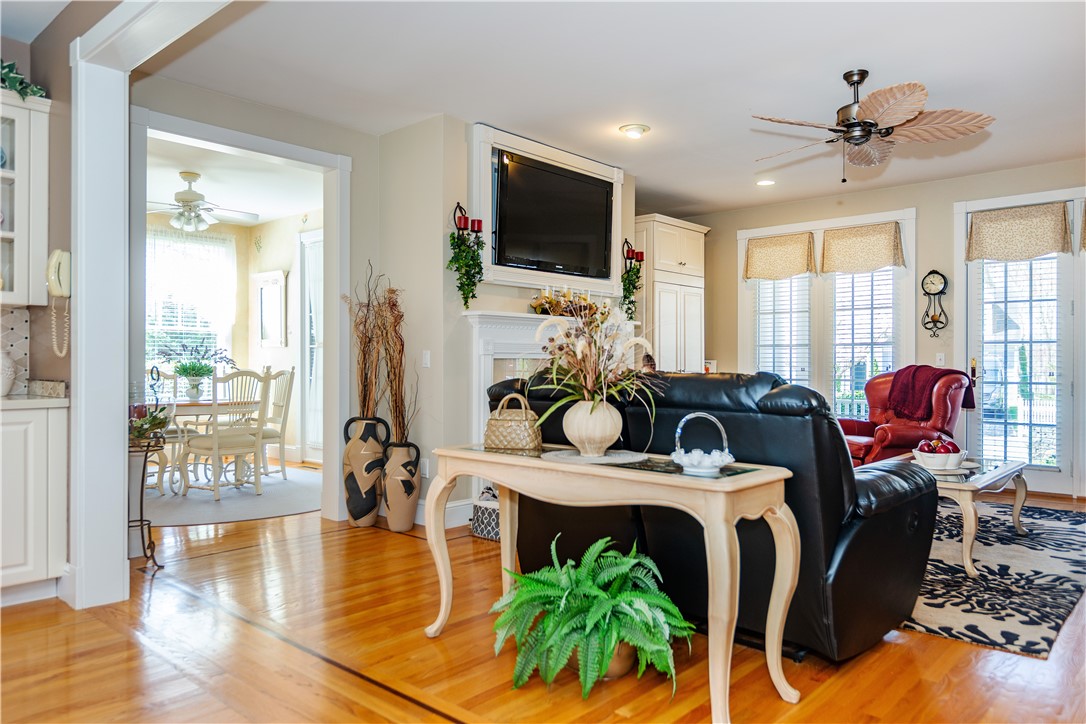 389 Wickford Point Road North Kingstown, RI 02852 - Photo 19 of 49