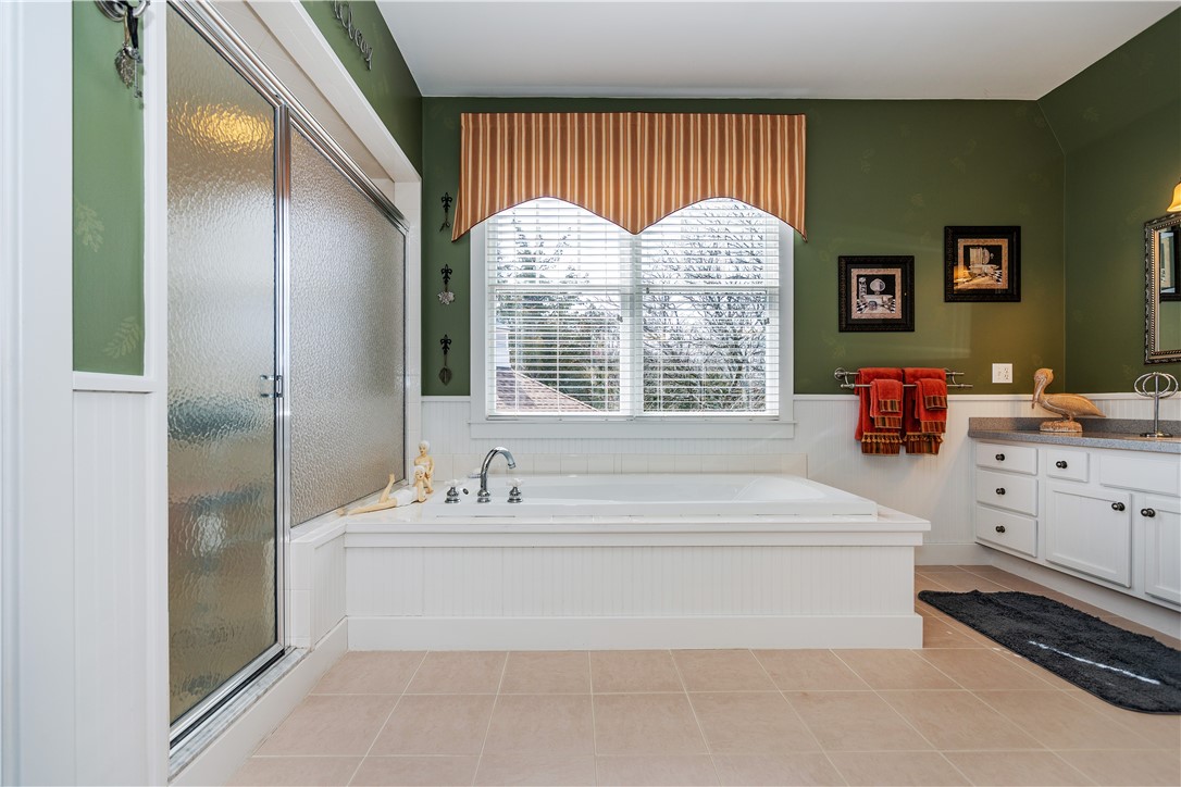 389 Wickford Point Road North Kingstown, RI 02852 - Photo 34 of 49