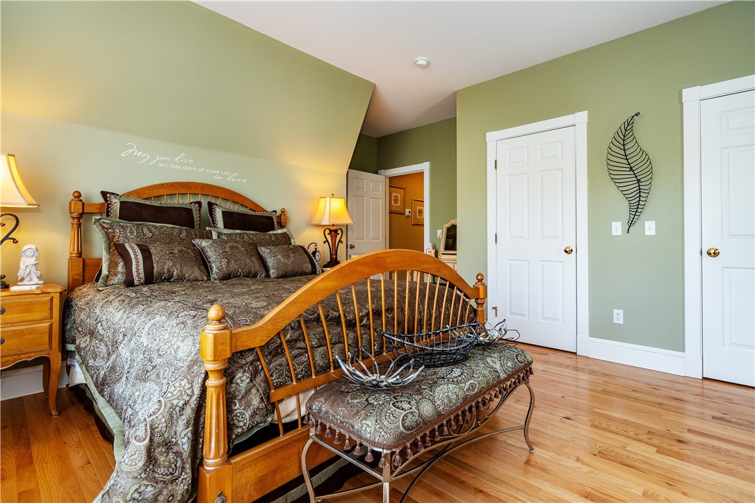 389 Wickford Point Road North Kingstown, RI 02852 - Photo 40 of 49