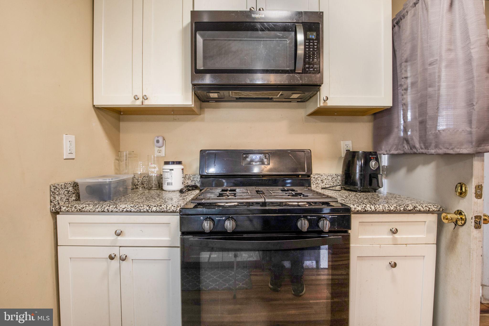 459 Riggs Road Northeast Washington, DC 20011 - Photo 13 of 31 Kitchen