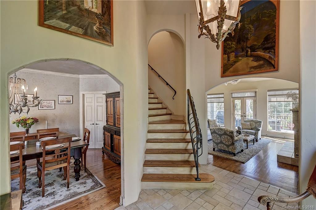 16126 Woolwine Road Charlotte, NC 28278 - Photo 2 of 36 Gallery Image 2