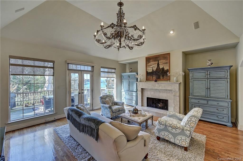 16126 Woolwine Road Charlotte, NC 28278 - Photo 4 of 36 Gallery Image 4