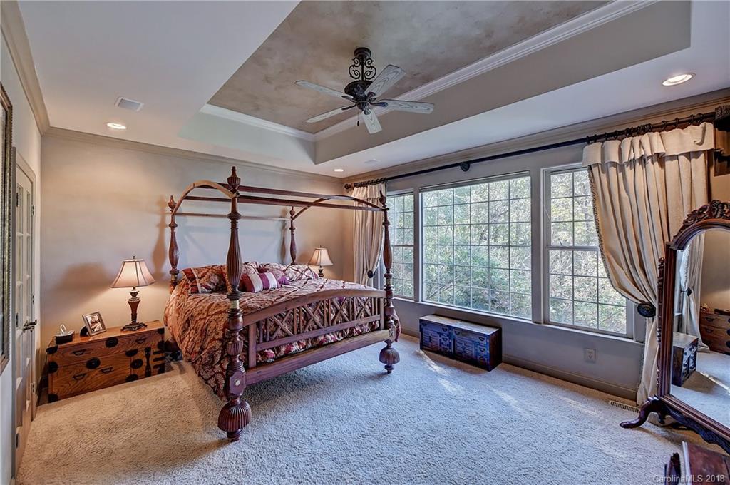 16126 Woolwine Road Charlotte, NC 28278 - Photo 9 of 36 Gallery Image 9