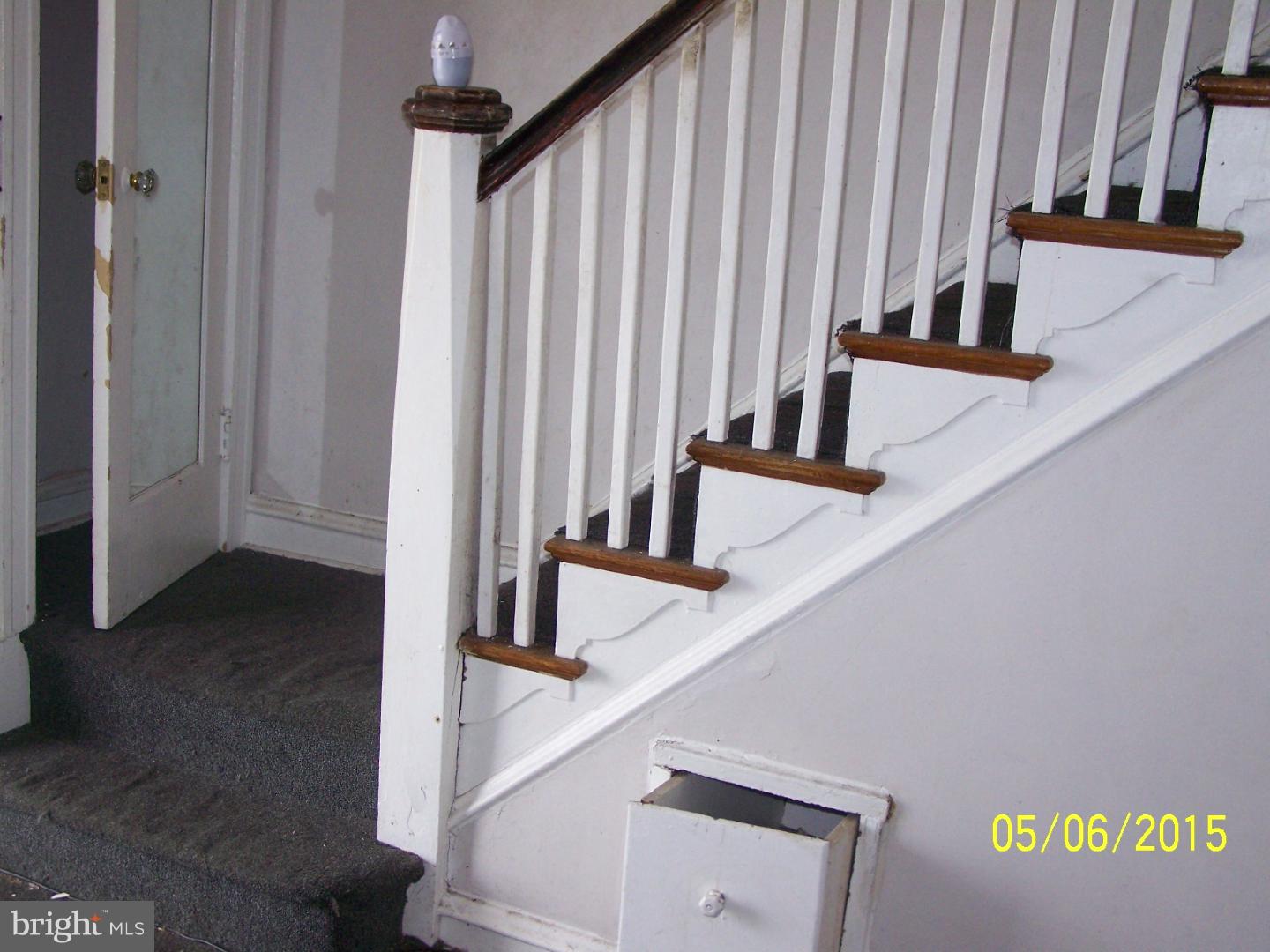 434 Woodcliffe Road Upper Darby, PA 19082 - Photo 3 of 15