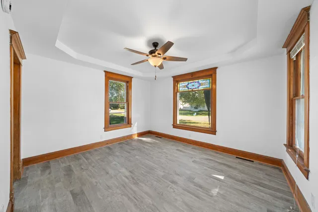 $179,900 | 402 North 2nd Street, Earlville, IL 60518