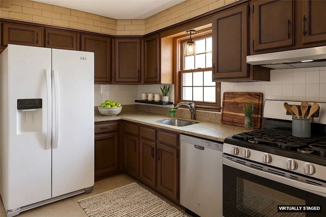 699 Lower River Road Lincoln, RI 02865 - Photo 5 of 23