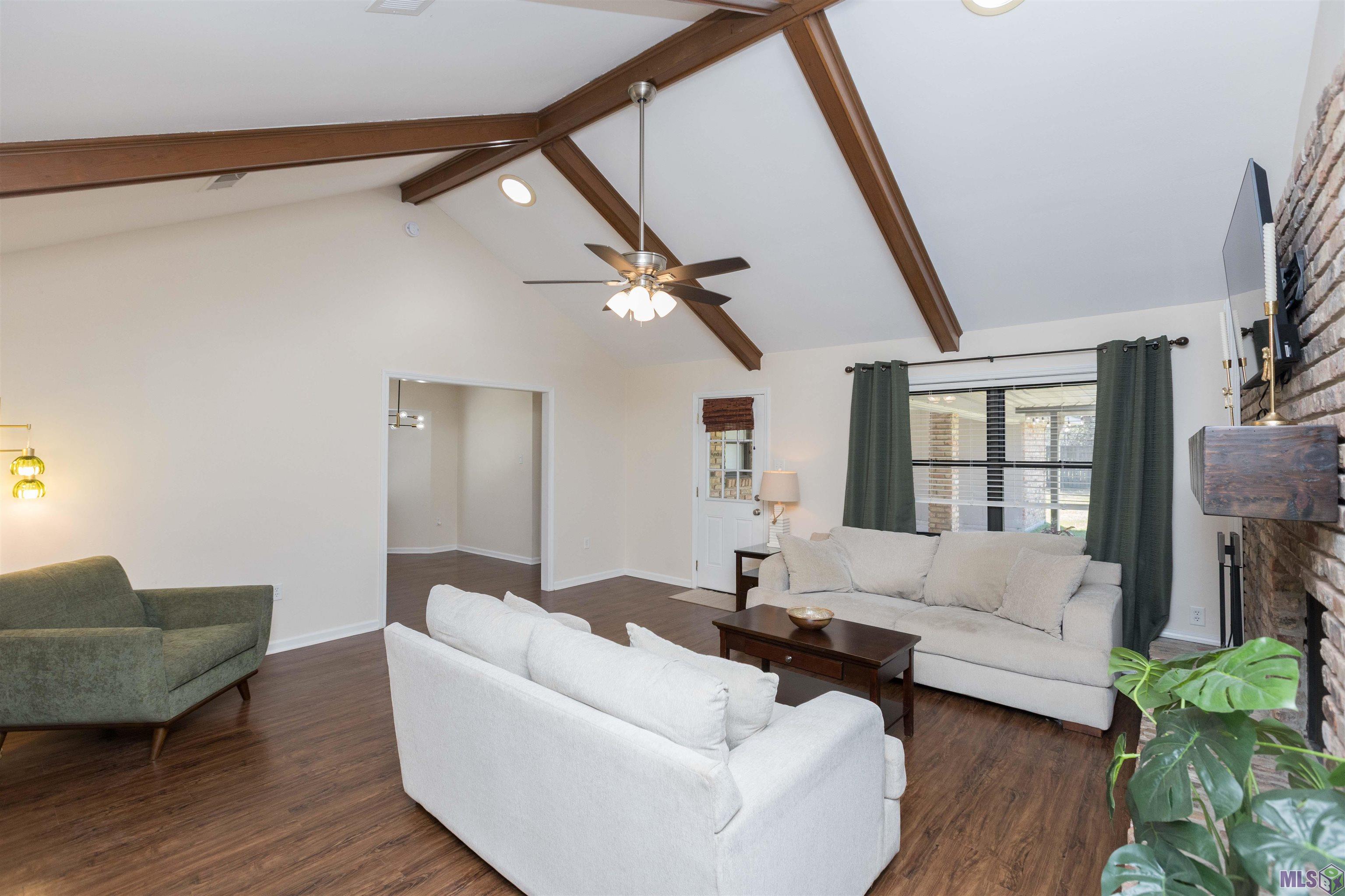 15132 7 Pines Avenue Baton Rouge, LA 70817 - Photo 5 of 37