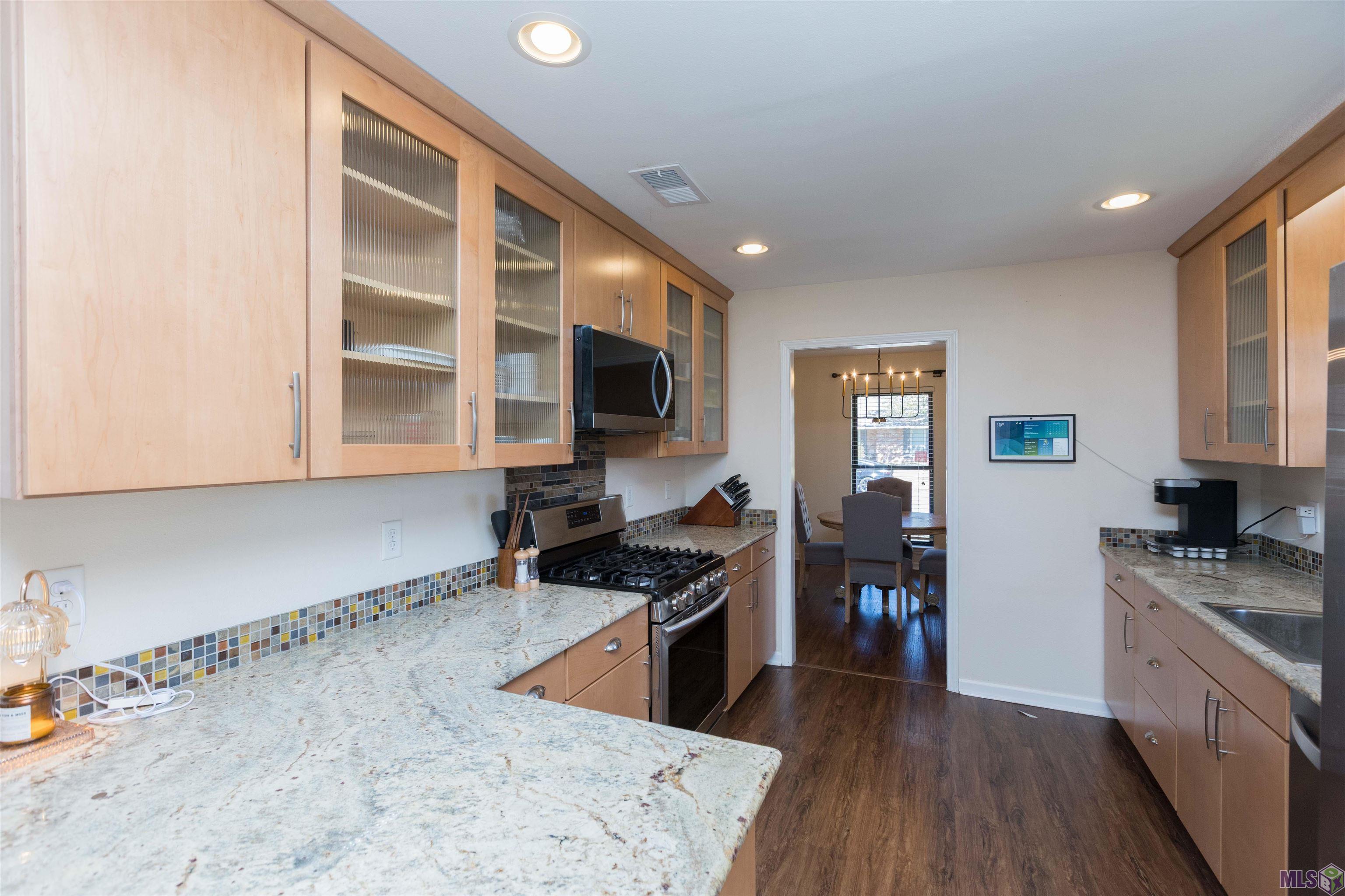 15132 7 Pines Avenue Baton Rouge, LA 70817 - Photo 9 of 37