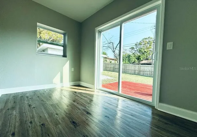 a close up view of washer and dryer