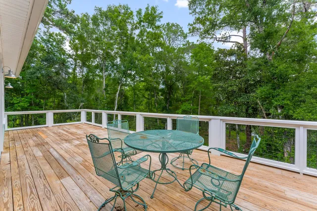 $2,500 | 187 Portland Park Road, Freeport, FL 32439