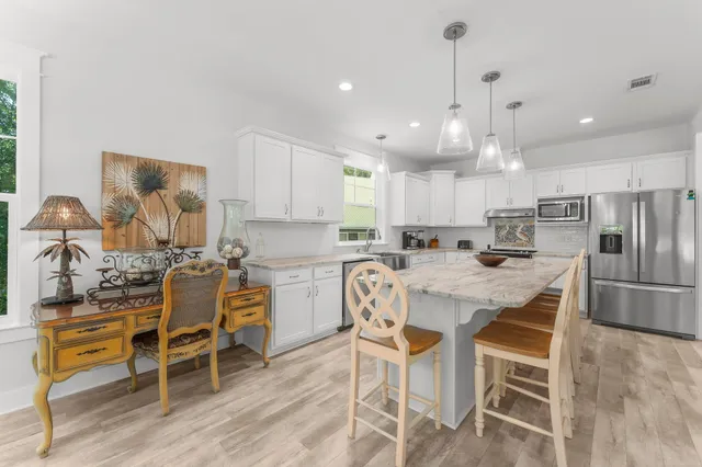 $2,500 | 187 Portland Park Road, Freeport, FL 32439