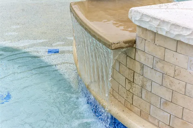 $669,900 | 7747 Bridlewood Court, North Richland Hills, TX 76182