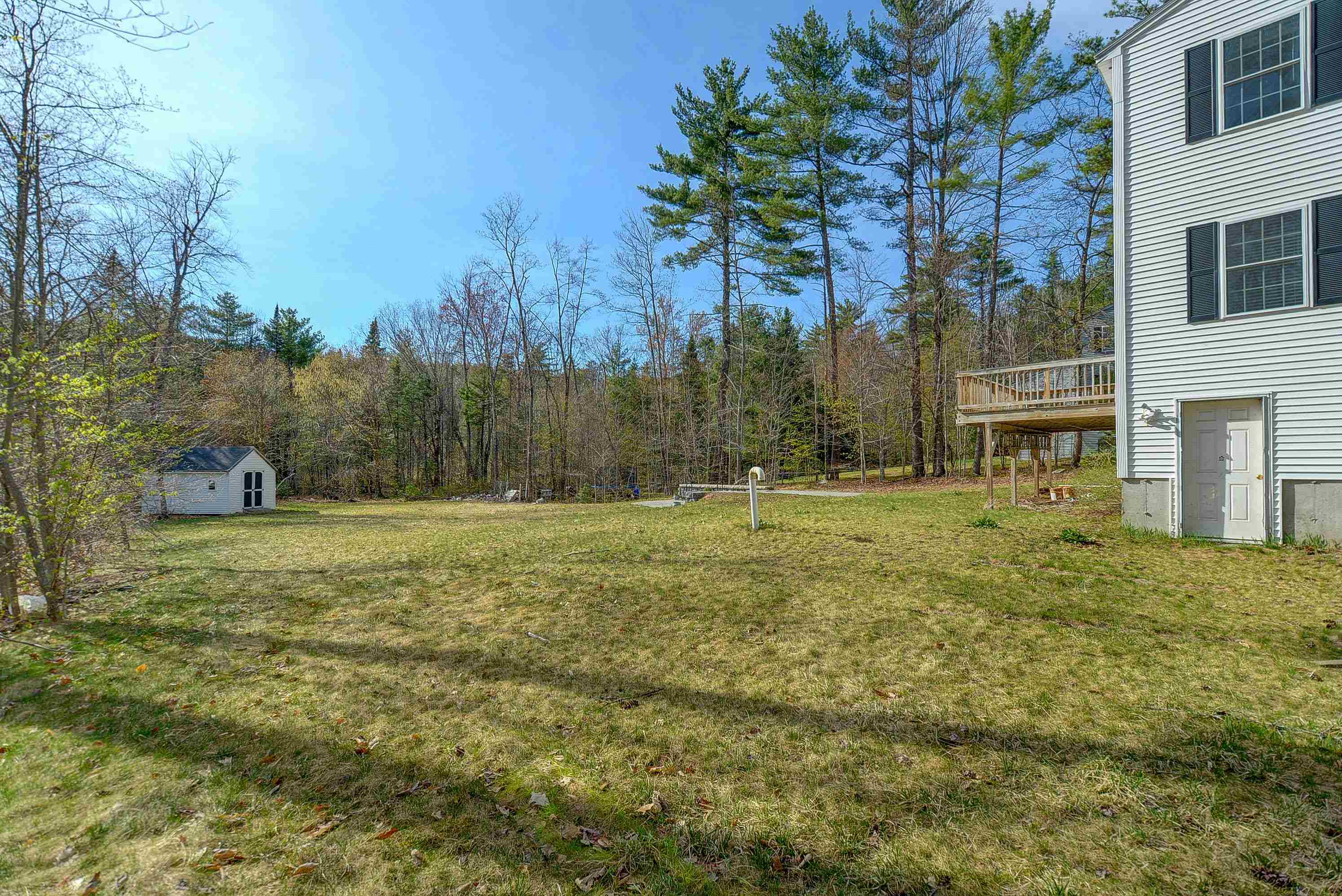 75 Tabor Circle Albany, NH 03818 - Photo 32 of 41