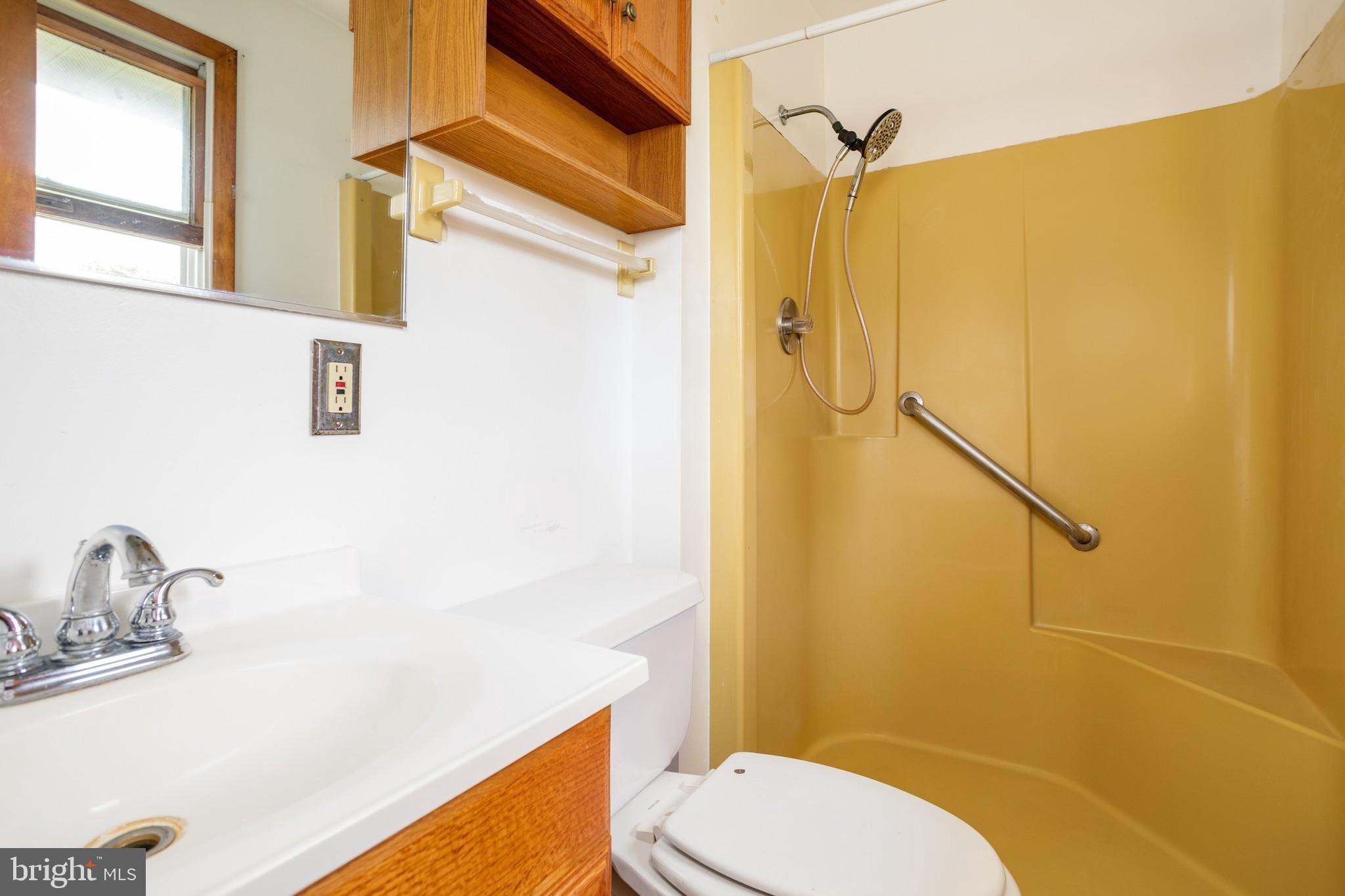 1457 Appleton Road Elkton, MD 21921 - Photo 13 of 36 Owners suite private bath