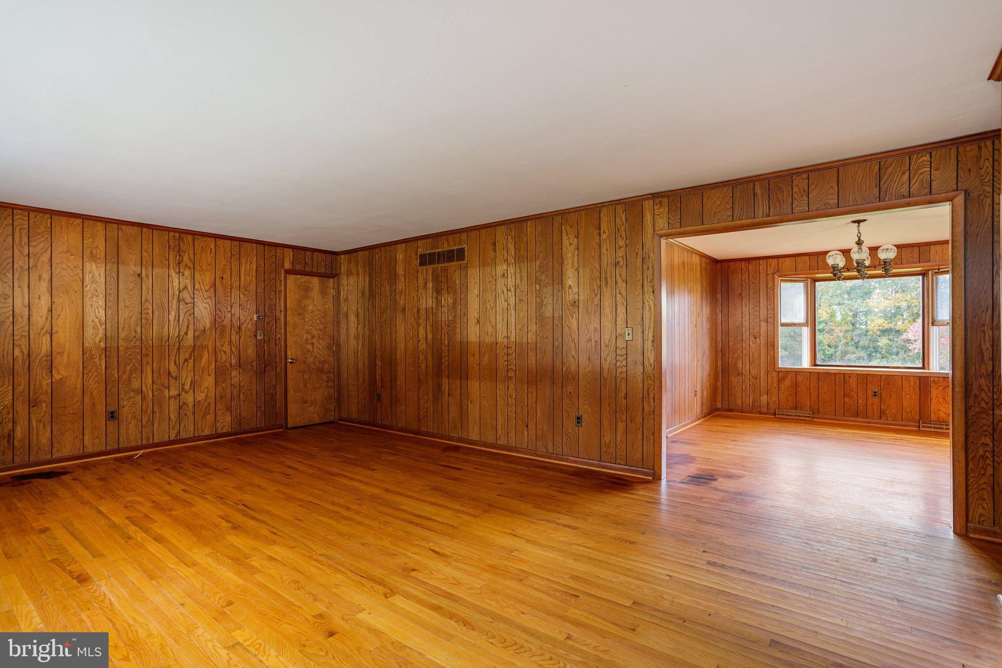 1457 Appleton Road Elkton, MD 21921 - Photo 6 of 36 Living room facing formal dining
