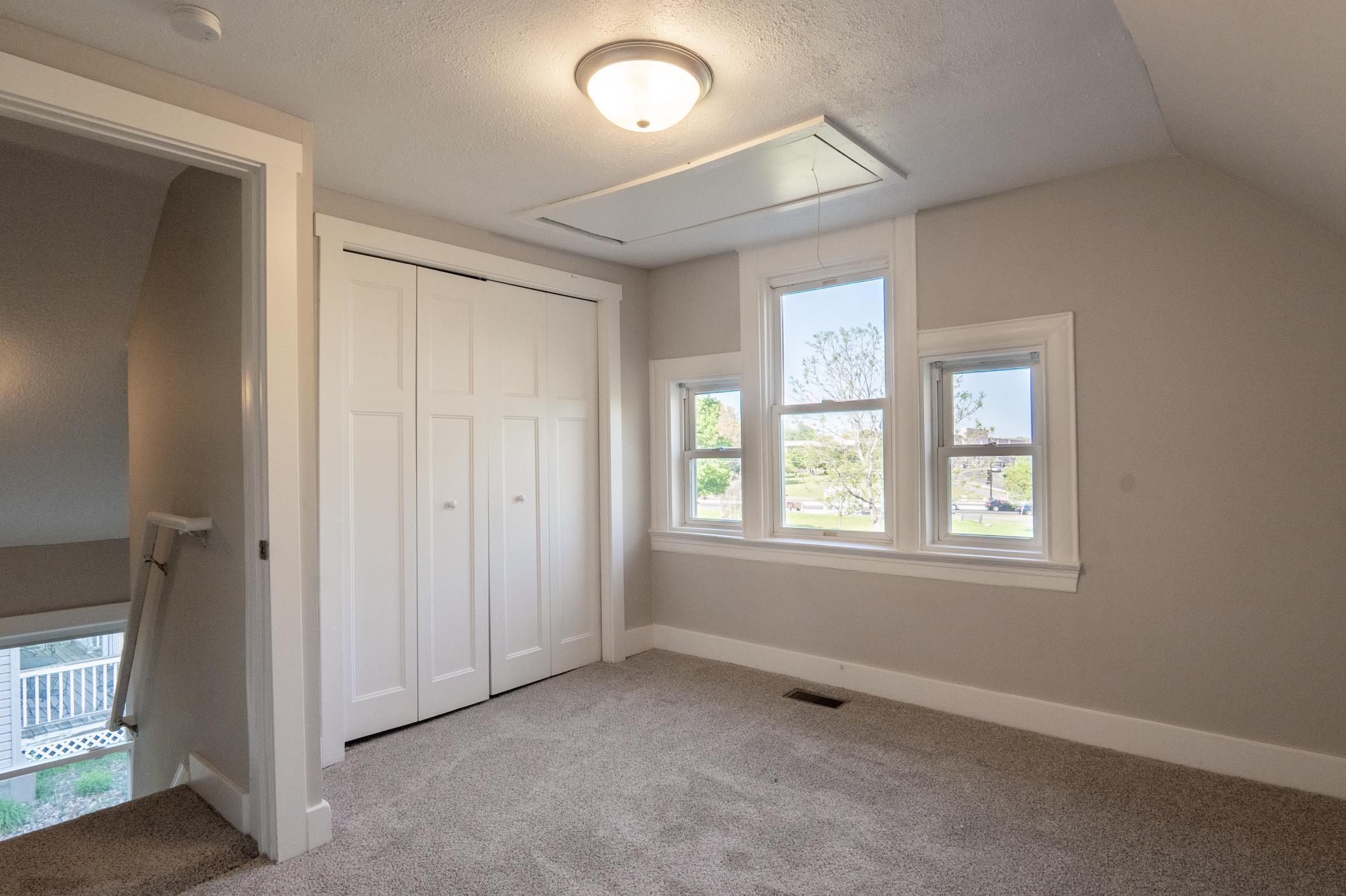 1602 Johnson Street Northeast Minneapolis, MN 55413 - Photo 11 of 21