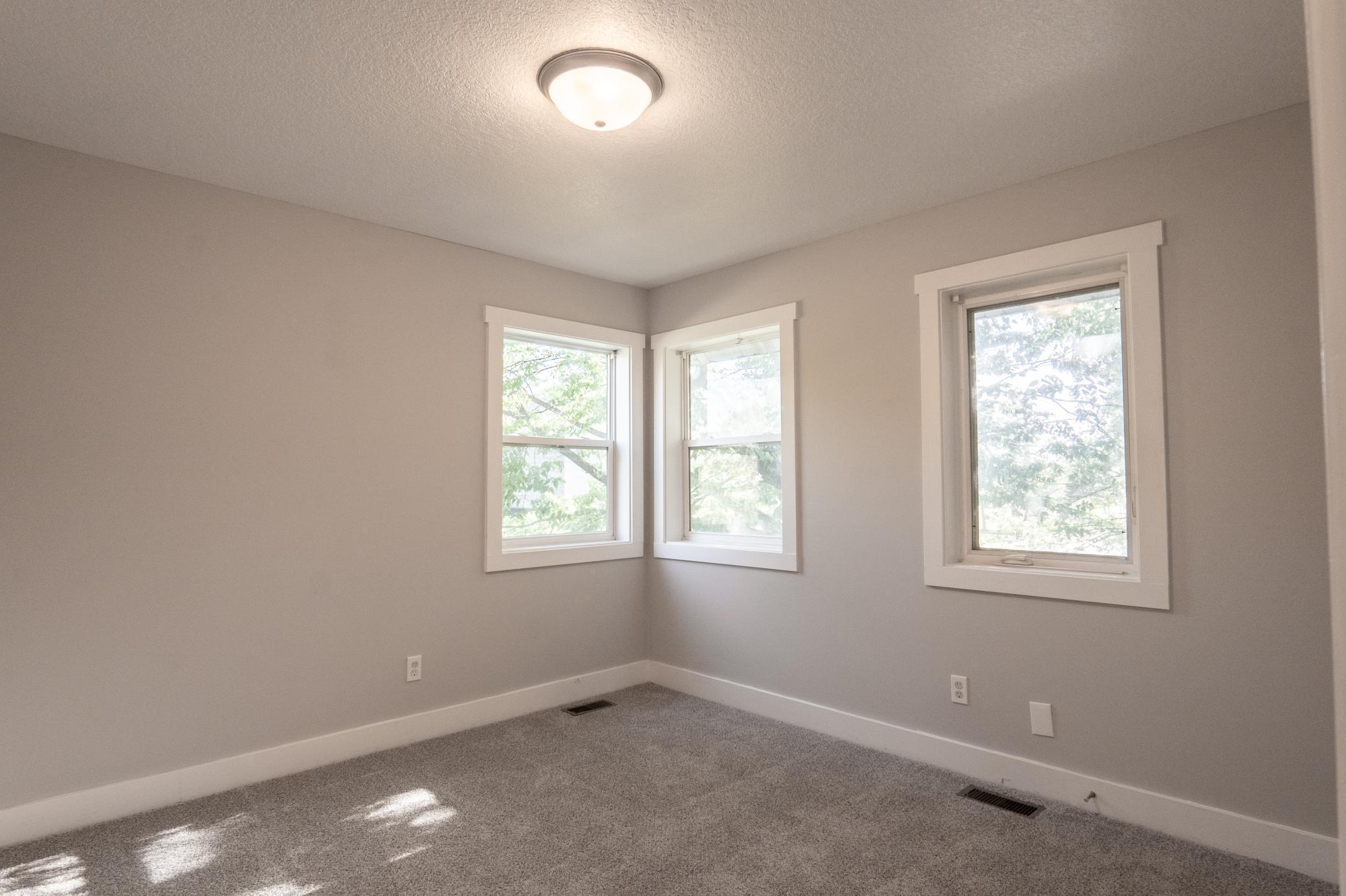 1602 Johnson Street Northeast Minneapolis, MN 55413 - Photo 12 of 21