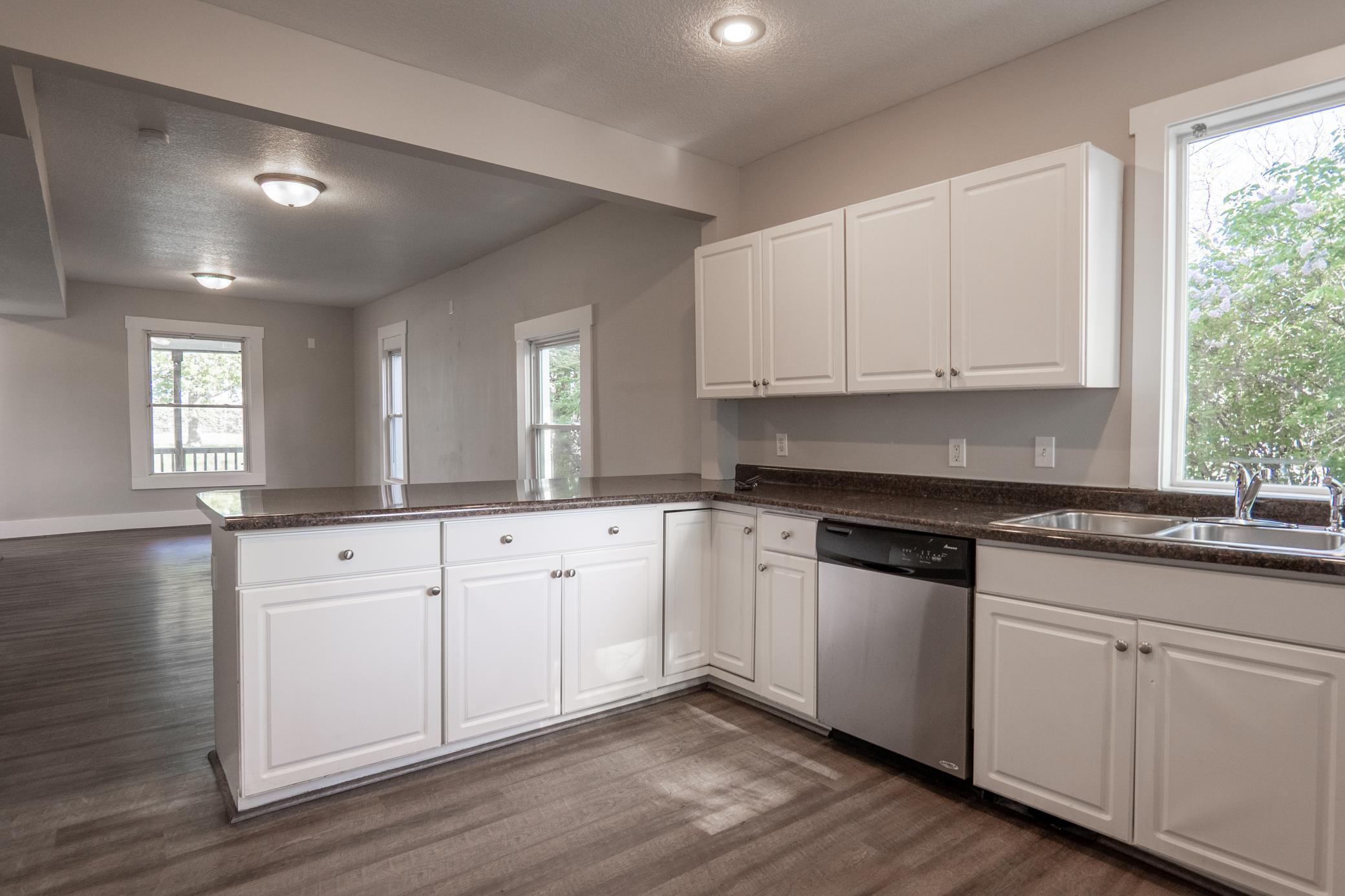1602 Johnson Street Northeast Minneapolis, MN 55413 - Photo 4 of 21