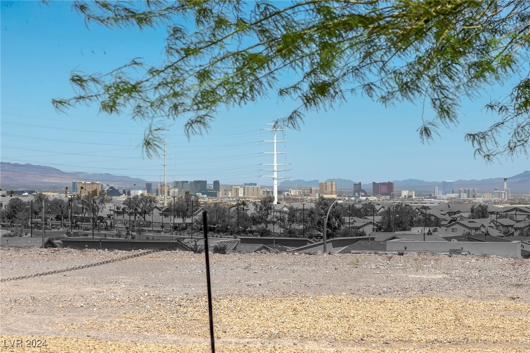 2280 Edge Ridge Court Henderson, NV 89052 - Photo 11 of 16 Homesite