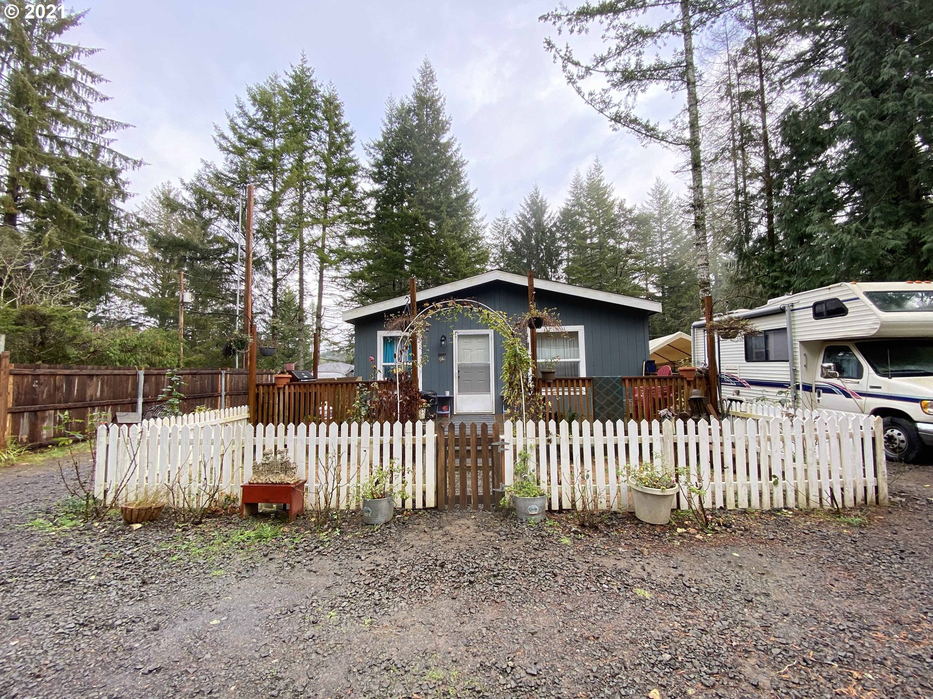 5640 Buck Lake Road Florence, OR 97439 - Photo 1 of 25 Gallery Image 1