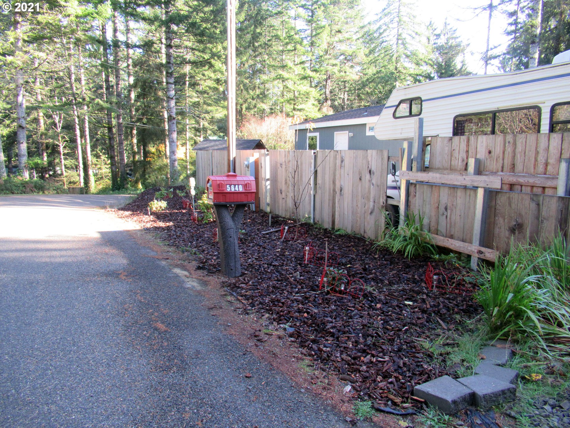 5640 Buck Lake Road Florence, OR 97439 - Photo 19 of 25 Gallery Image 19