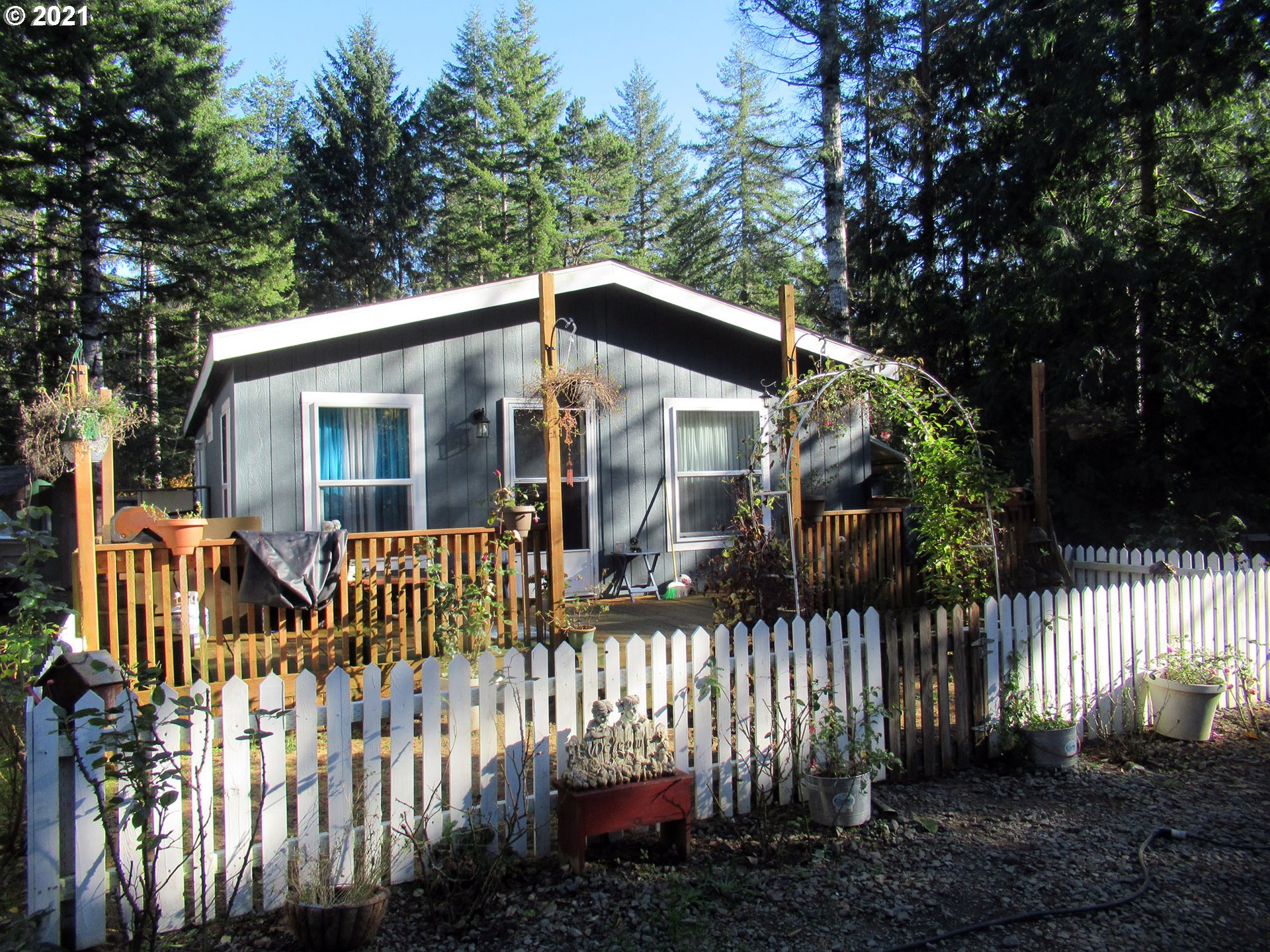 5640 Buck Lake Road Florence, OR 97439 - Photo 3 of 25 Gallery Image 3