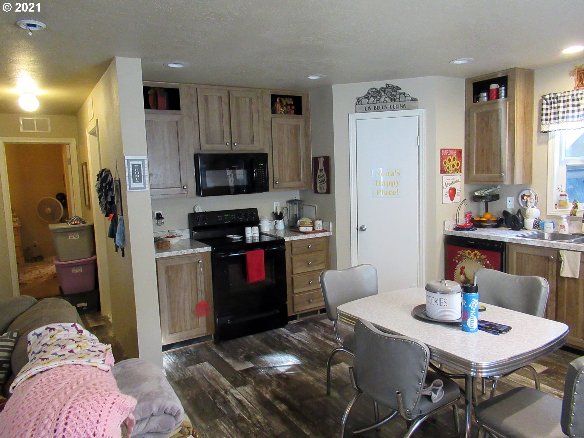 5640 Buck Lake Road Florence, OR 97439 - Photo 7 of 25 Gallery Image 7