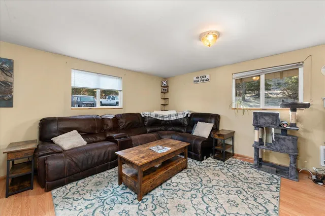 $309,999 | 6137 Coyote Canyon Road, Fruitland, WA 99129