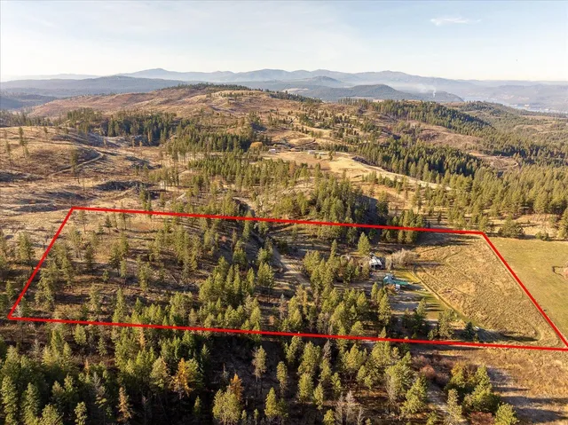 $309,999 | 6137 Coyote Canyon Road, Fruitland, WA 99129