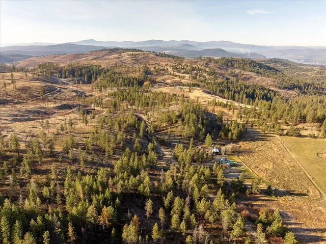 $309,999 | 6137 Coyote Canyon Road, Fruitland, WA 99129