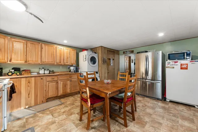 $309,999 | 6137 Coyote Canyon Road, Fruitland, WA 99129