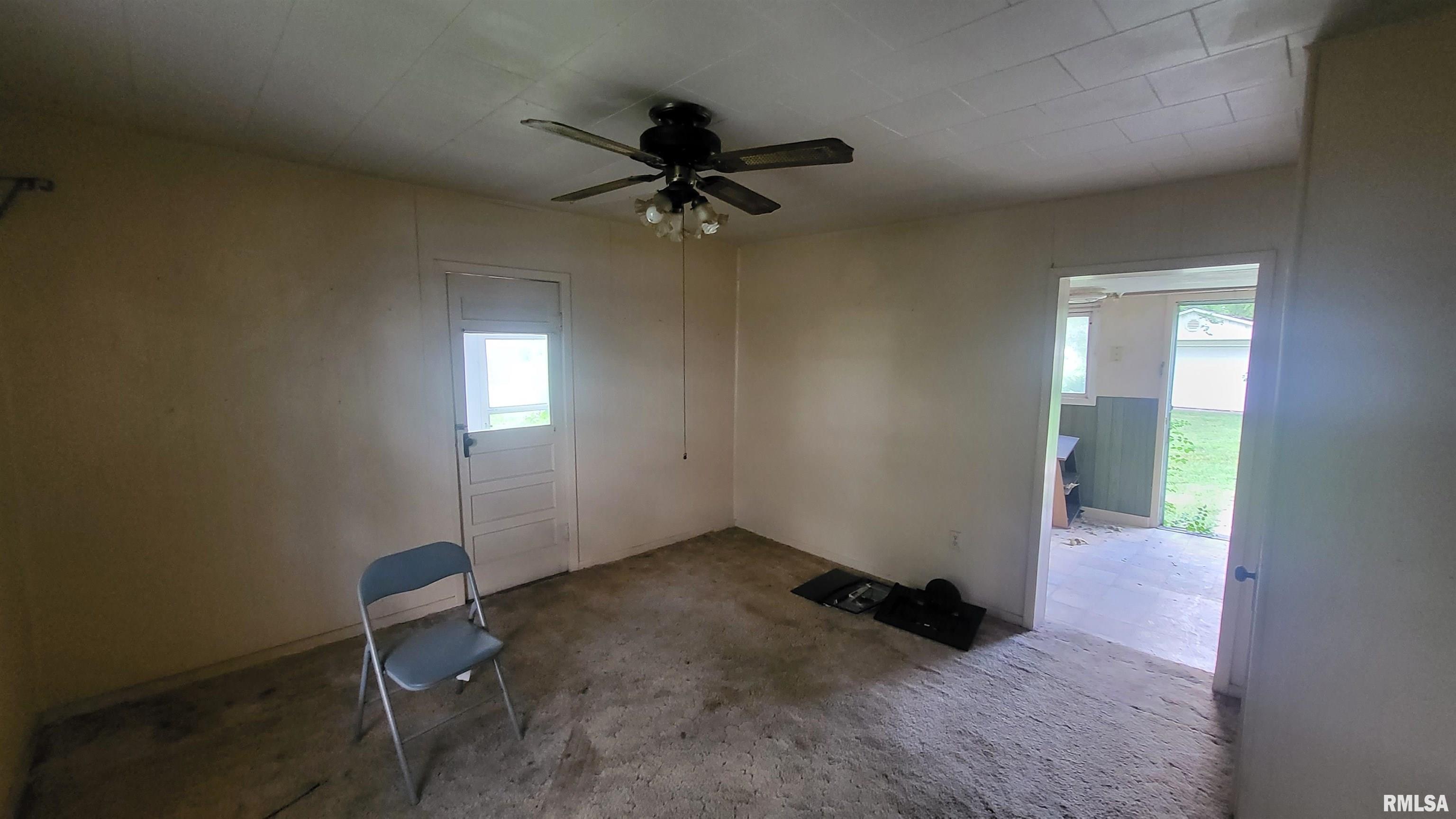 307 South Cherry Street Iuka, IL 62849 - Photo 14 of 25