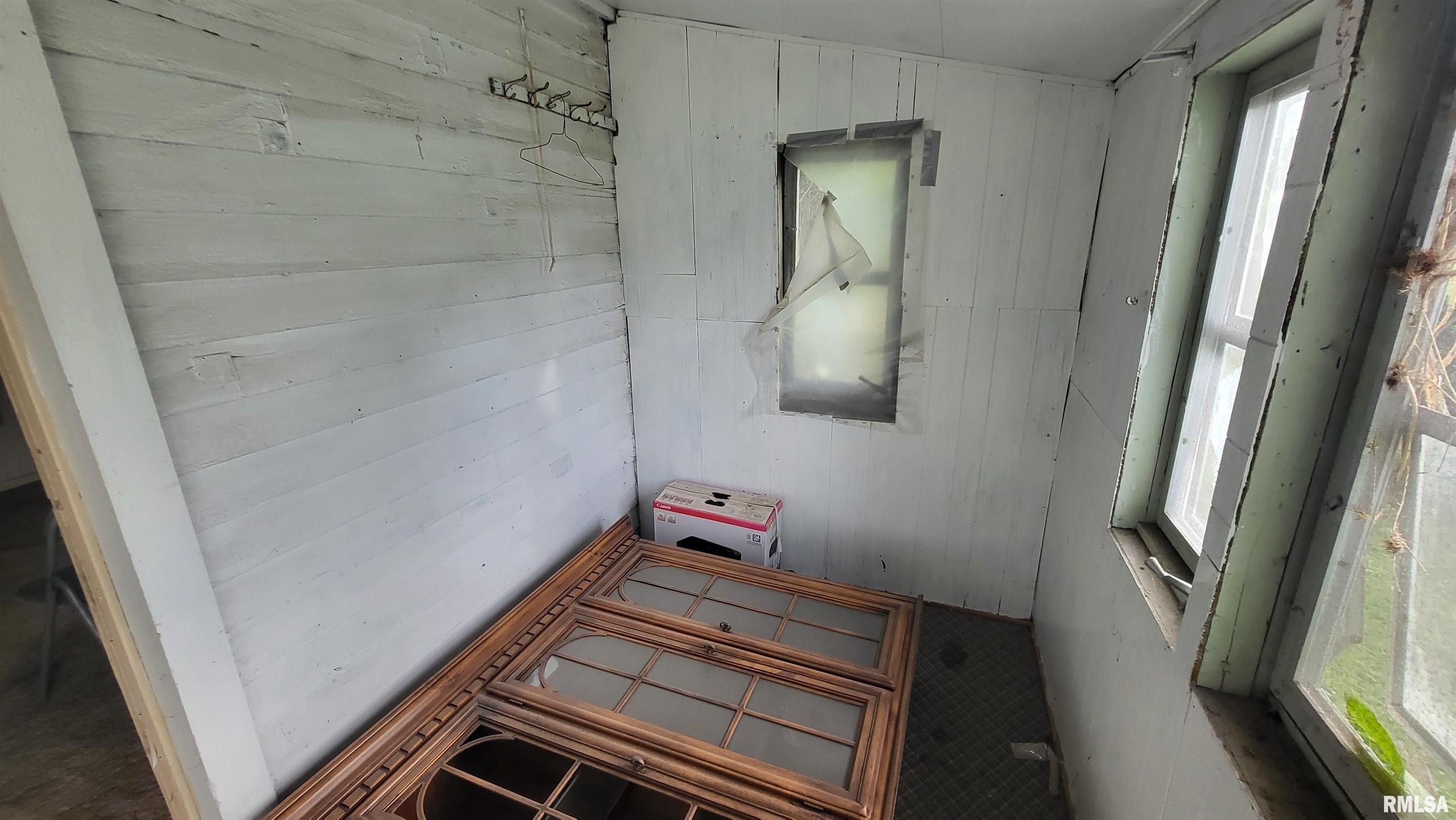 307 South Cherry Street Iuka, IL 62849 - Photo 23 of 25