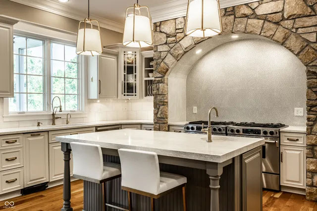 $2,695,000 | 9162 Pleasant View Lane, Zionsville, IN 46077