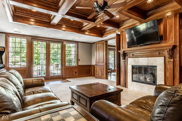 $2,695,000 | 9162 Pleasant View Lane, Zionsville, IN 46077