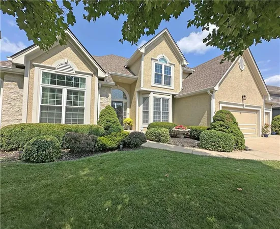$589,000 | 5908 Northeast Coral Circle, Lee's Summit, MO 64064