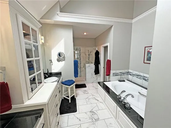 $589,000 | 5908 Northeast Coral Circle, Lee's Summit, MO 64064