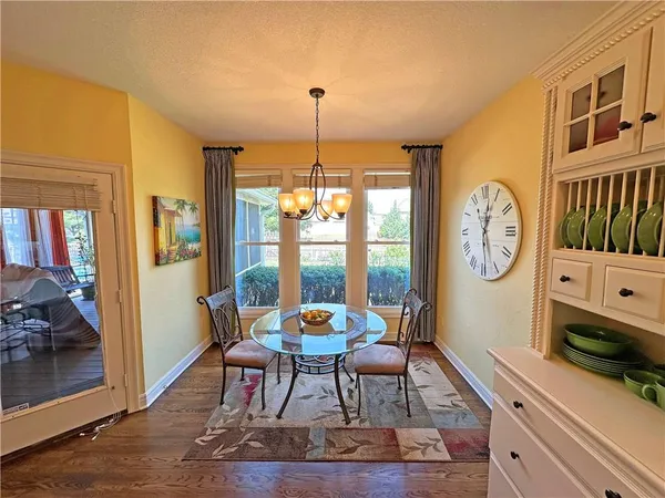 $589,000 | 5908 Northeast Coral Circle, Lee's Summit, MO 64064