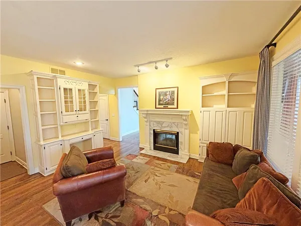 $589,000 | 5908 Northeast Coral Circle, Lee's Summit, MO 64064