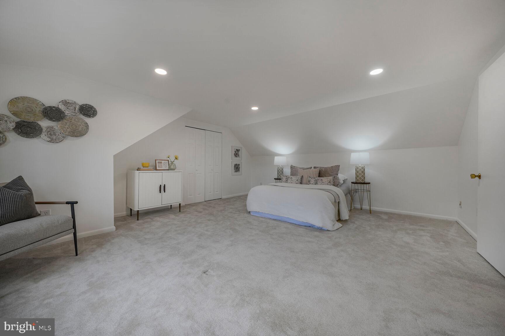 1955 Foxhall Road McLean, VA 22101 - Photo 19 of 35