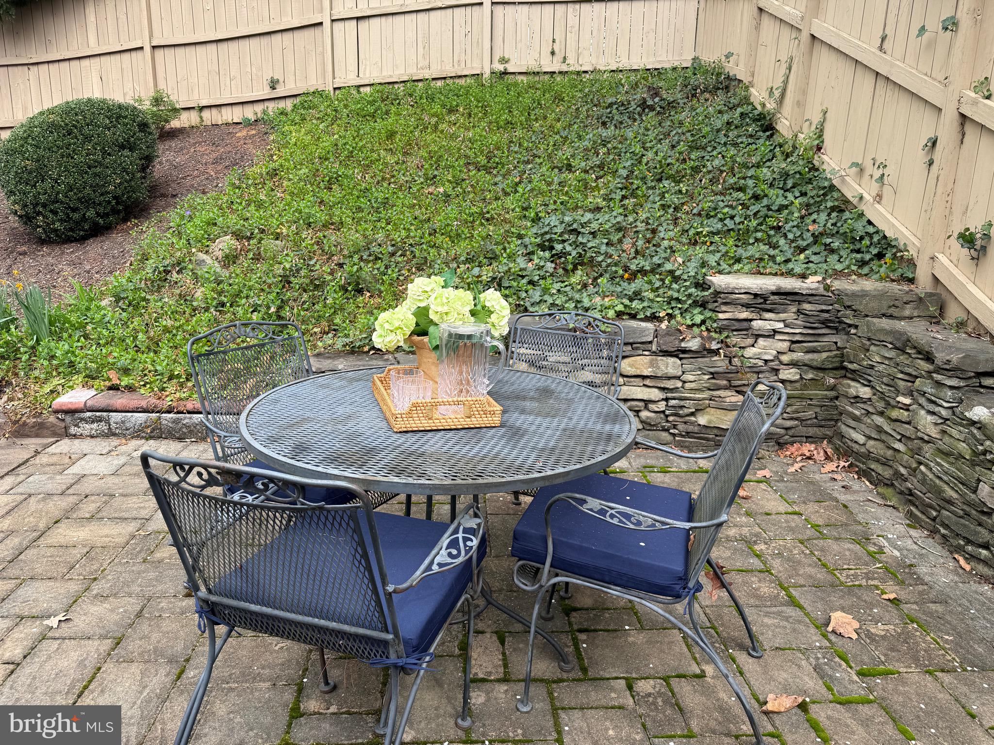 1955 Foxhall Road McLean, VA 22101 - Photo 29 of 35